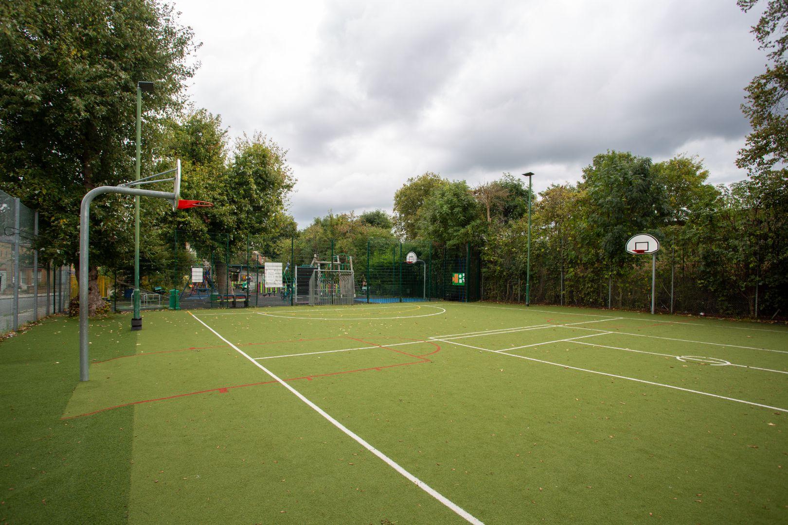 Papa's Park Full Court