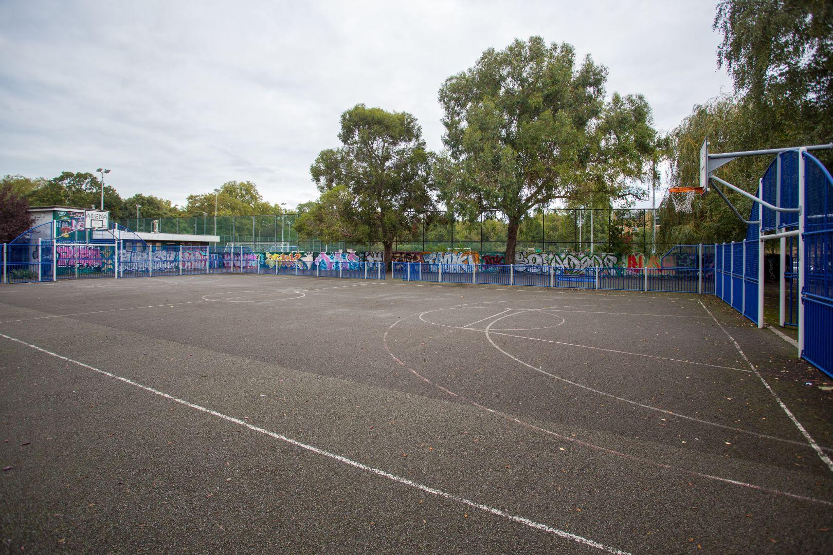 Kennington Park MUGA